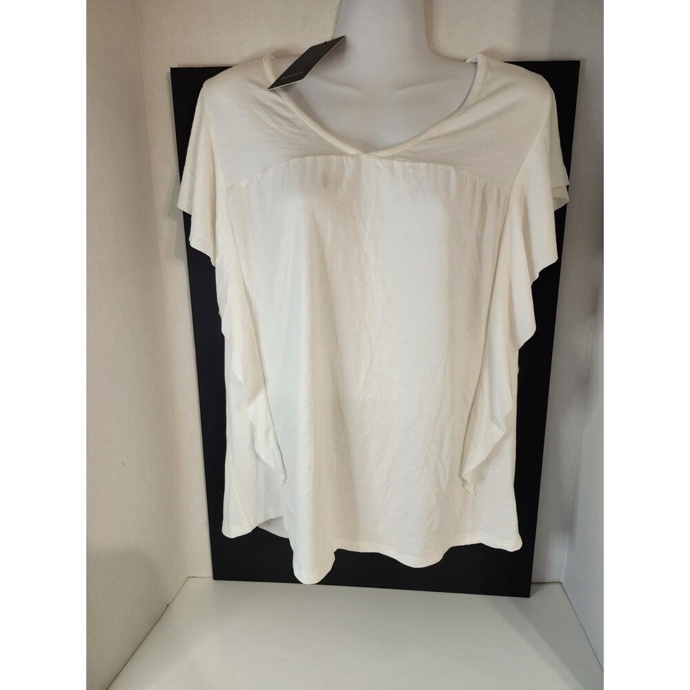 Kojooin Size Large White Blouse